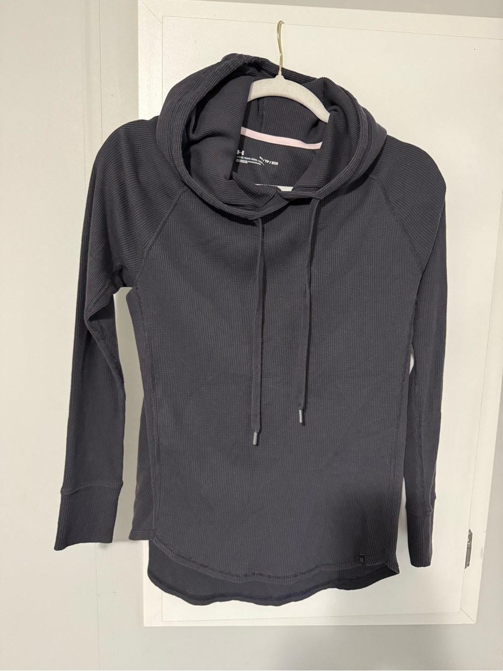 153. Under Armour Cotton Blend Women’s Hooded Thermal Pullover Sweater XS